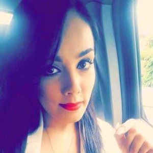 Meet your Posher, Jazmin